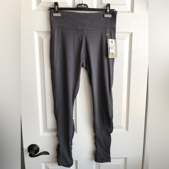 ‼️SOLD ‼️Bally workout Leggings Grey Medium - Picture 1 of 3